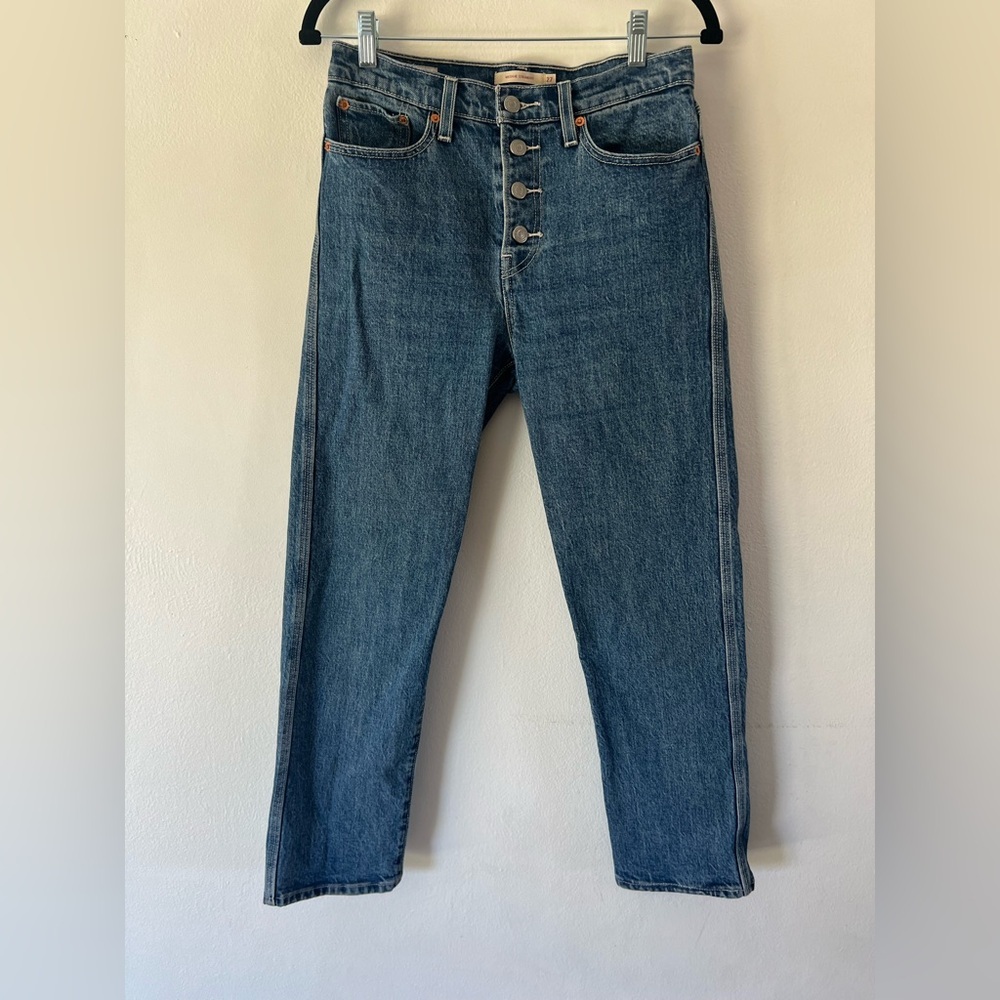 Levi’s‎ Premium Wedgie Straight Button Fly Big E High-Rise Jeans Size W27XL28